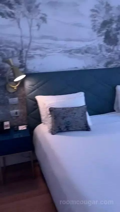 Suite Fori Imperiali bed picture #7