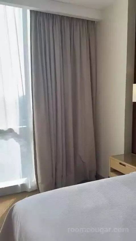 Grand Deluxe, Guest Room, 1 King, Mid Floor bed picture #9