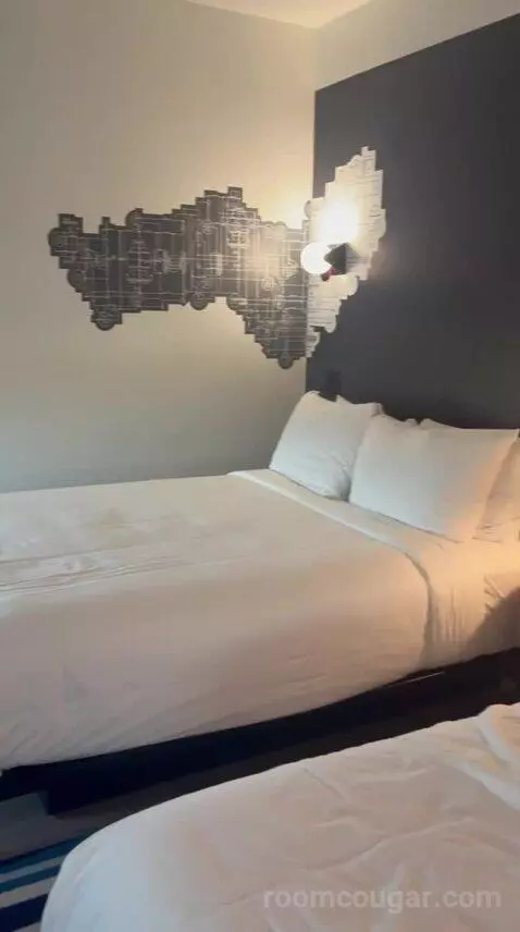 Guest Room, 2 Queen bed picture #3