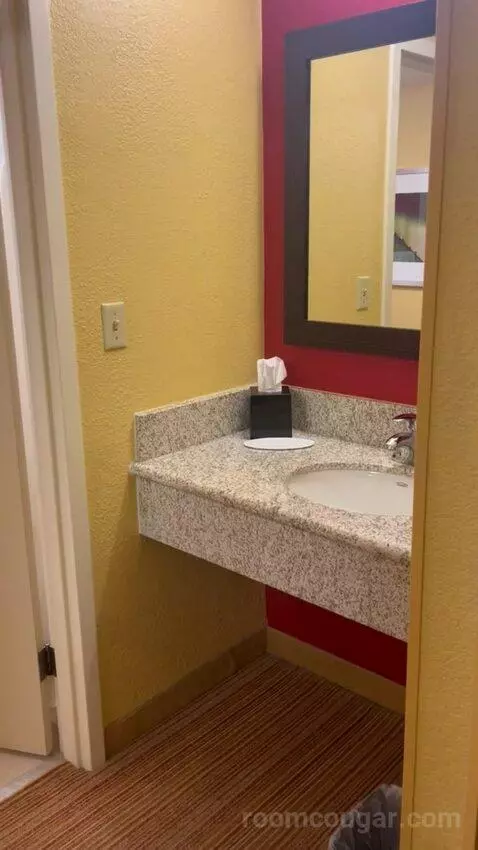 Double Room with Two Double Beds picture #20