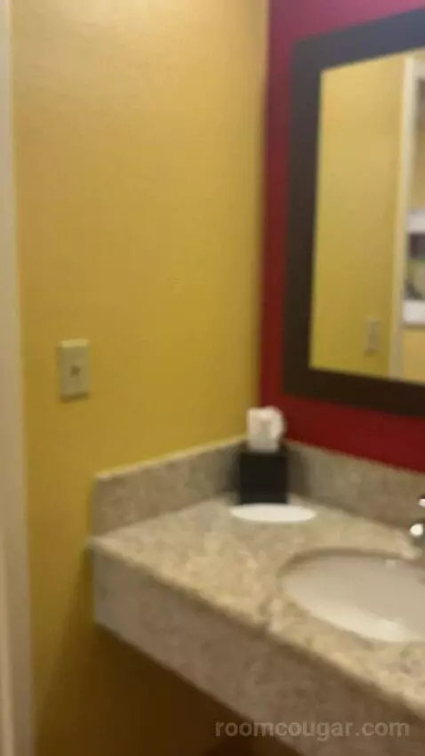 Double Room with Two Double Beds picture #5