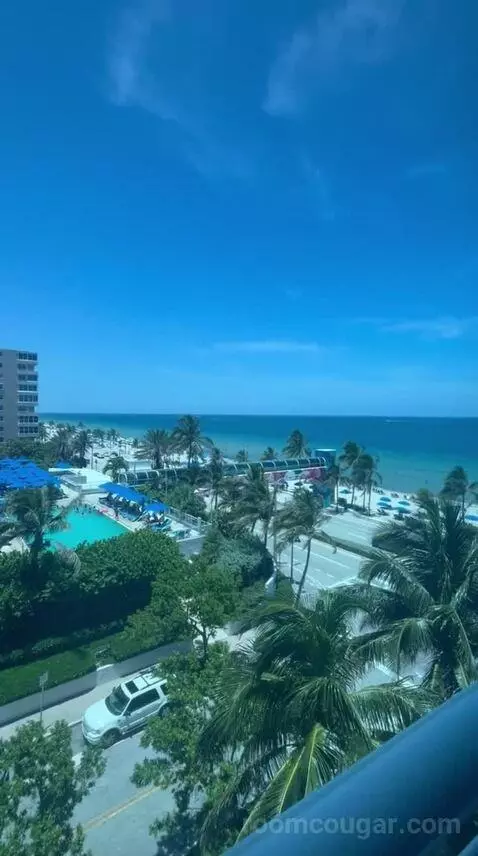 Guest Room, 2 Double, Partial Ocean View (#601) view picture #4