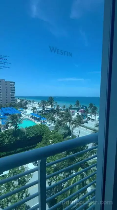 Guest Room, 2 Double, Partial Ocean View (#601) view picture #5