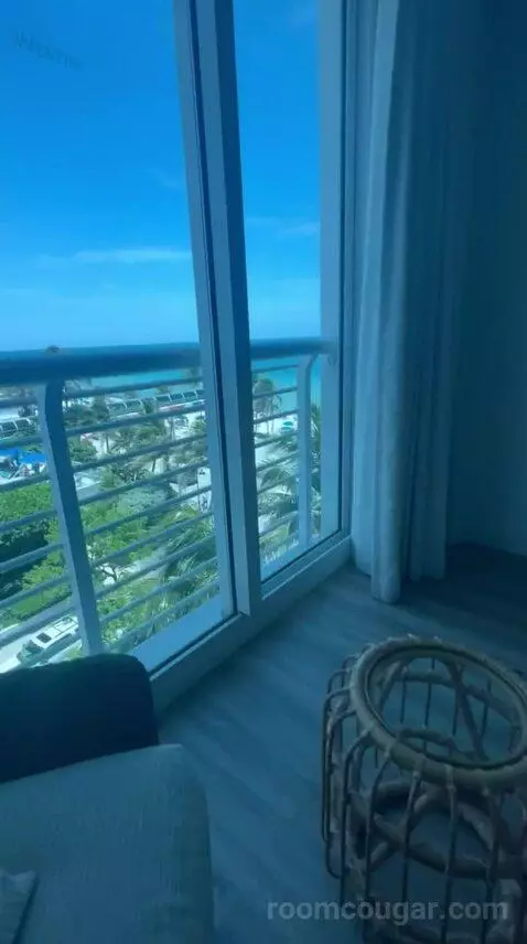 Guest Room, 2 Double, Partial Ocean View (#601) view picture #8