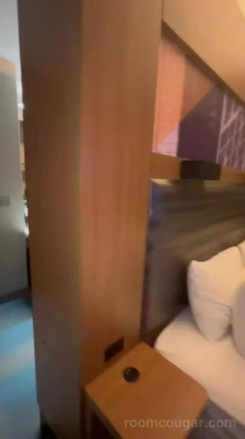 Standard King Room (#523) bed picture #1
