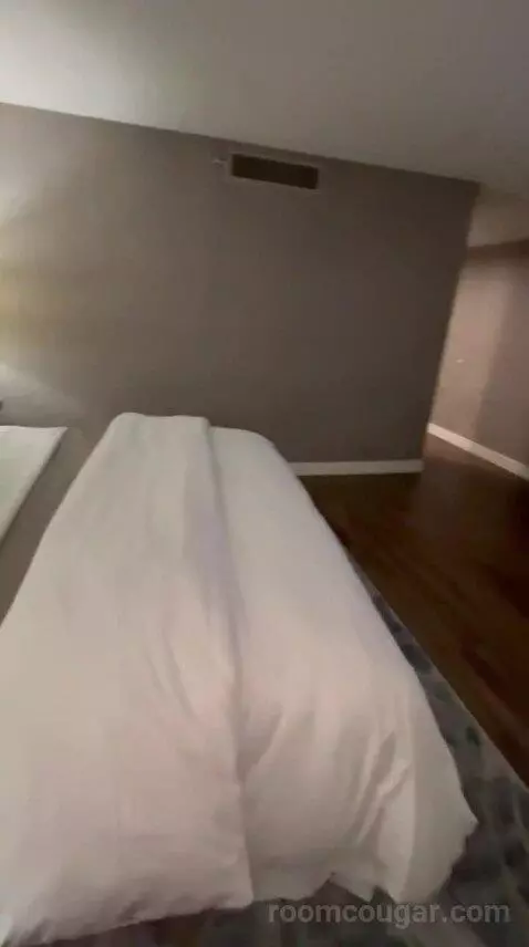 Traditional, Guest Room, 1 King (#726) bed picture #9