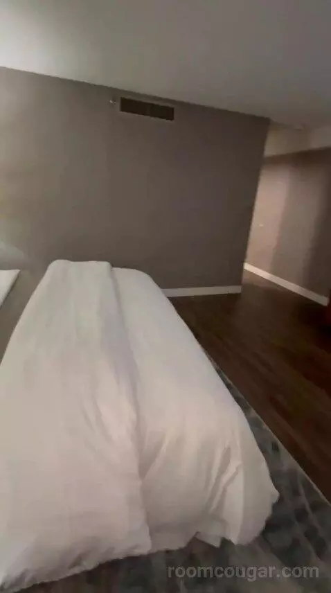 Traditional, Guest Room, 1 King (#726) bed picture #10