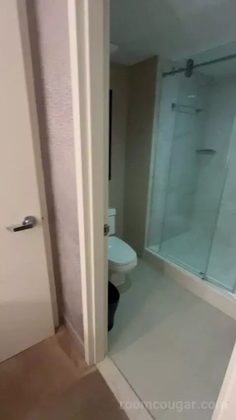 Deluxe, Guest Room, 1 King, High Floor (#1503) picture #21