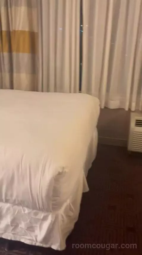 Double Room with Two Queen Beds (#1524) bed picture #6