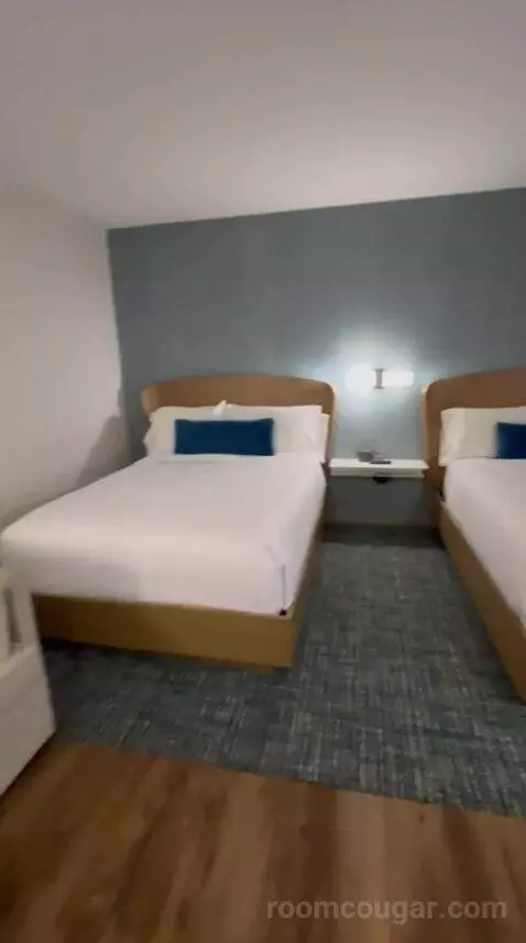 Queen Studio with Two Queen Beds and Sofa Bed (#532) bed picture #4