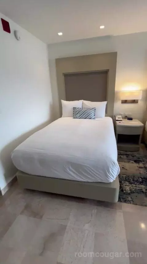 Ocean View, Guest Room, 2 Double, Pacific Ocean View (#6029) bed picture #6