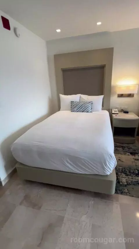 Ocean View, Guest Room, 2 Double, Pacific Ocean View (#6029) bed picture #8