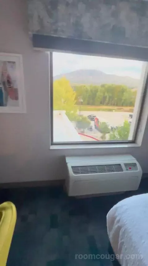 Standard (#315) bed picture #8