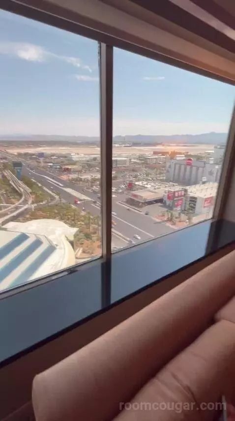 Executive King Suite + Grand Queen Room (#21-329) view picture #4
