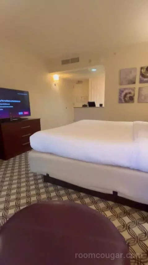 King Room - Concierge Level (#1511) bed picture #6