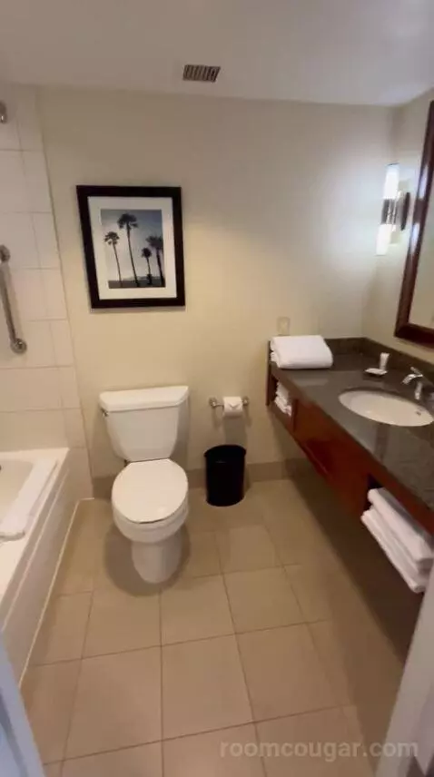 Double Room with Two Double Beds (#757) bathroom picture #4