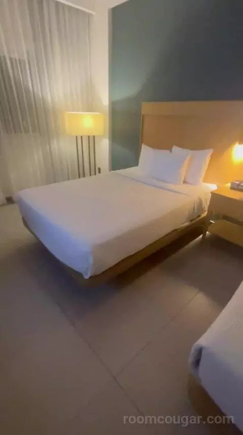 Standard Room with Two Double Beds and Airport Transfer (#310) bed picture #10