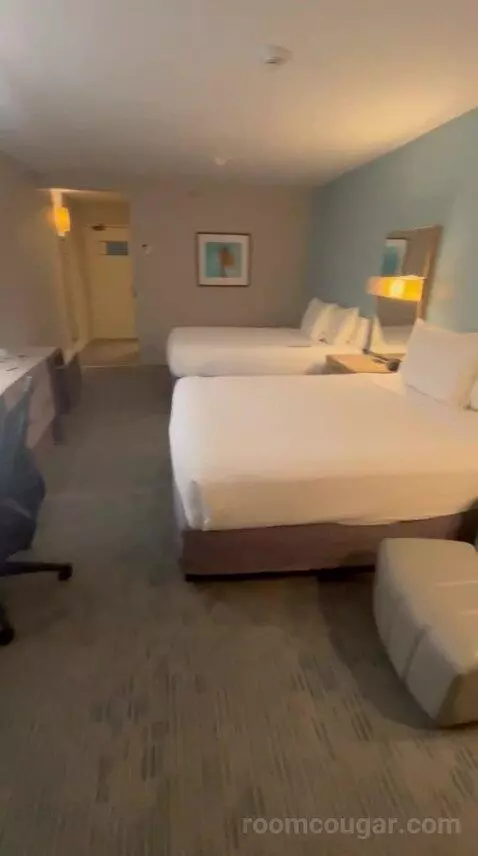 Quality Room, 2 Queen Beds (#1023) view picture #5