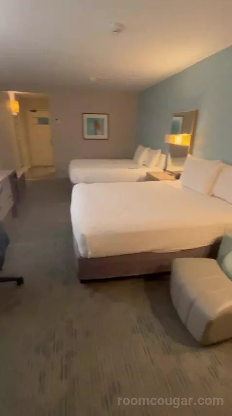 Quality Room, 2 Queen Beds (#1023) view picture #6