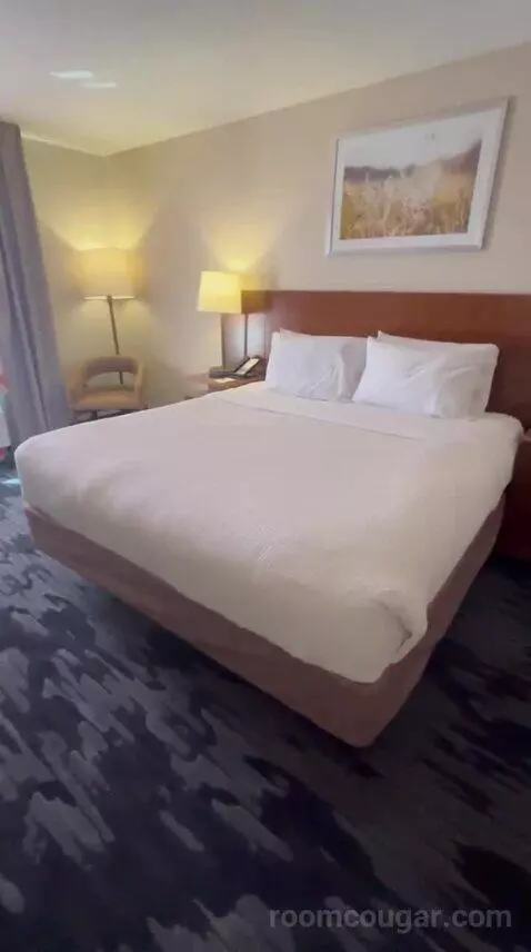 King Room (#336) bed picture #2