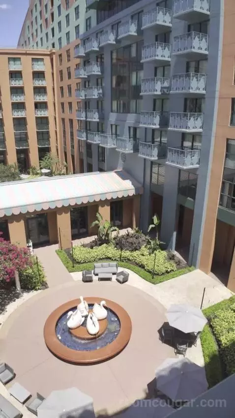 King with Balcony view picture #7