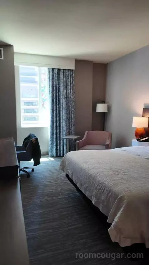 King Room bed picture #7