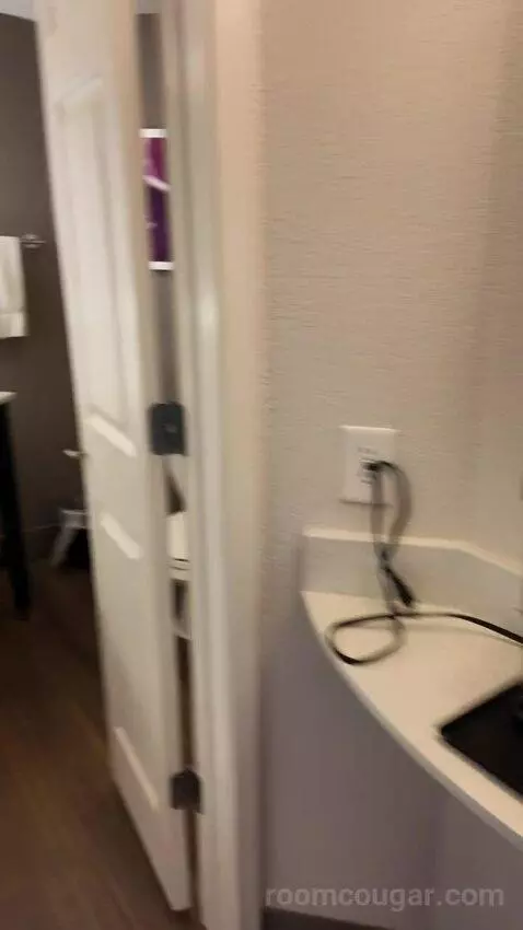 2 Double Beds bathroom picture #5