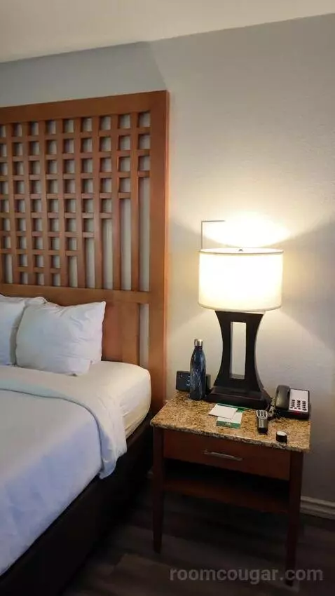 Queen Room with Two Queen Beds bed picture #6