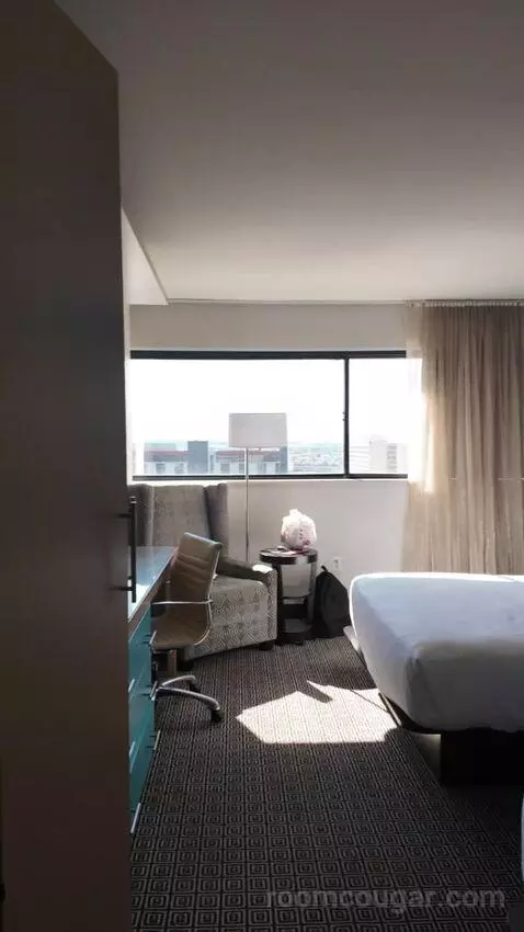 Grand Deluxe Double Queen Bed view picture #12