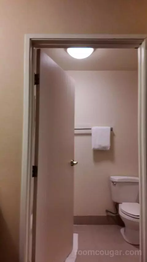 Queen Room with Two Queen Beds bathroom picture #2