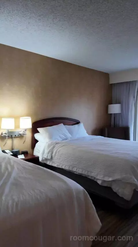 Queen Room with Two Queen Beds bed picture #12