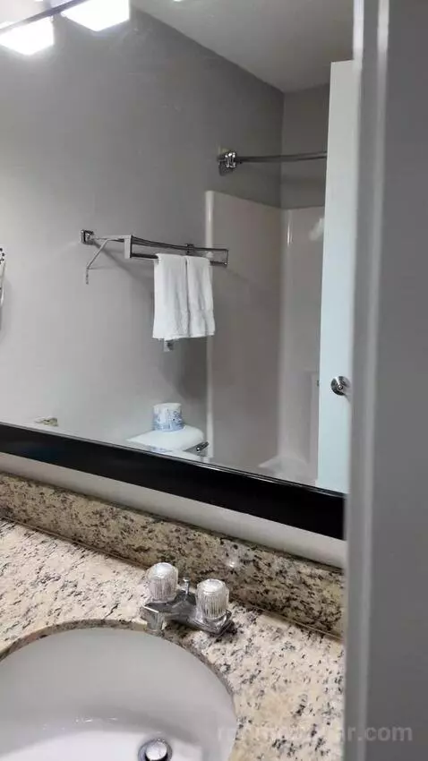 Efficiency Queen Suite with Two Queen Beds picture #17