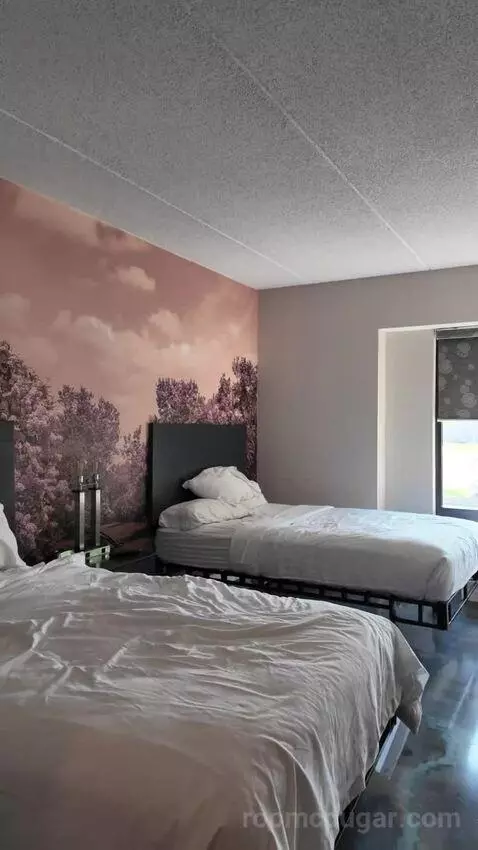 Double Queen Room bed picture #10