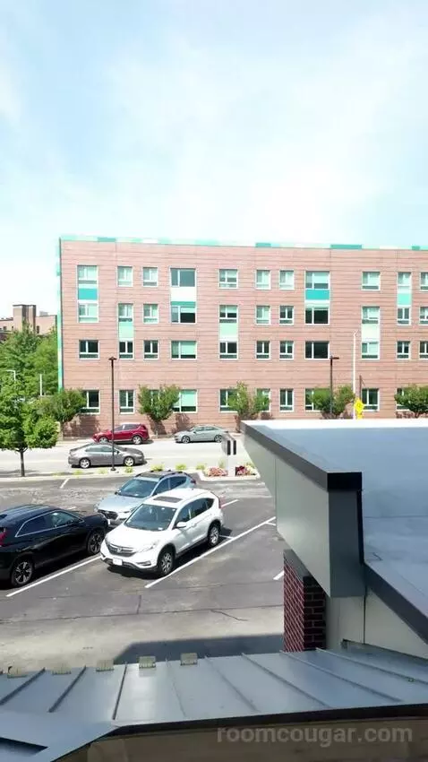 Queen Room with Two Queen Beds (#222) view picture #4