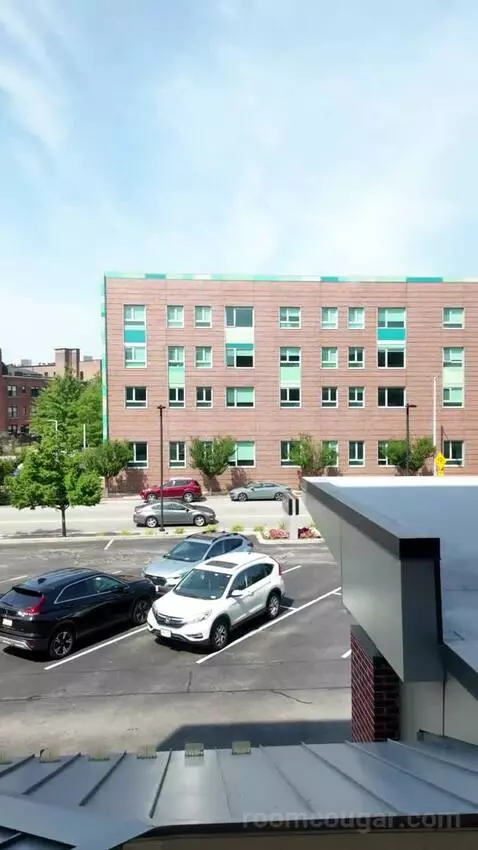 Queen Room with Two Queen Beds (#222) view picture #5