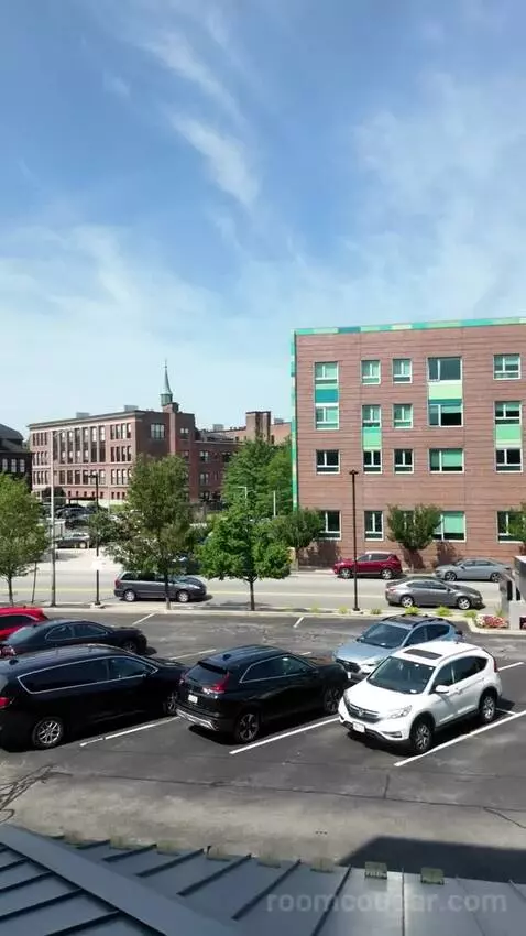 Queen Room with Two Queen Beds (#222) view picture #8