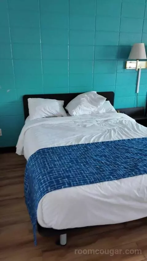 Suite with Two Queen Beds bed picture #1