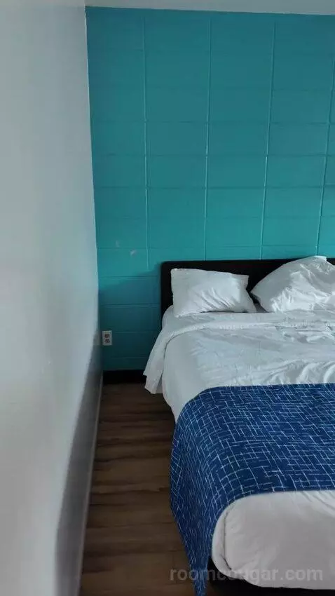 Suite with Two Queen Beds bed picture #2