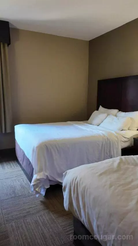 Standard bed picture #2