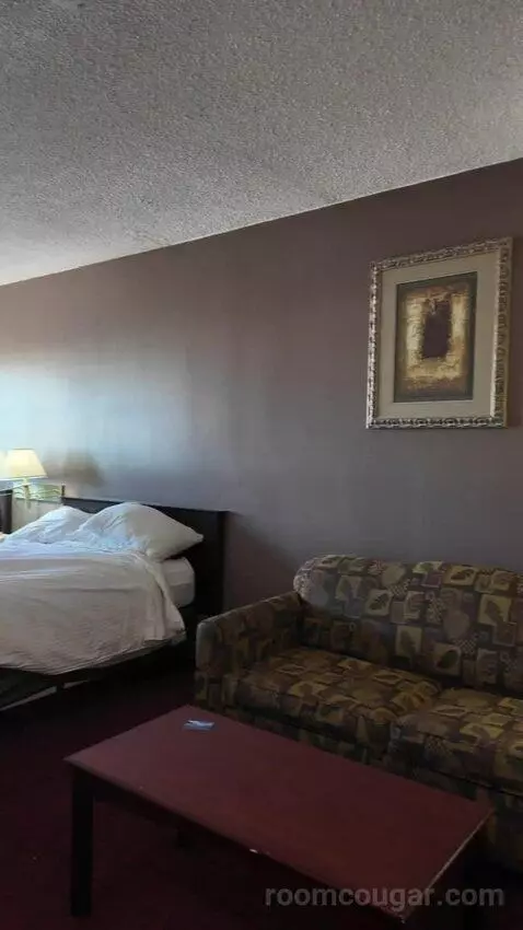 Double Room with Two Double Beds bed picture #3