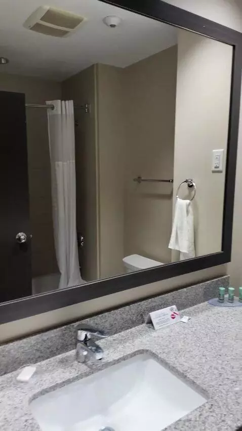 Queen Room with Two Queen Beds (#121) bathroom picture #5