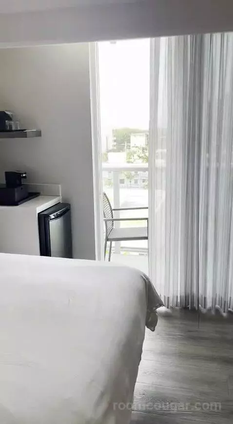 Guest Room, 2 Queen, Partial Ocean View, Balcony (#719) bed picture #11