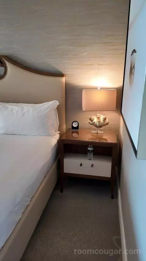 King Room with Balcony (#531) picture #4