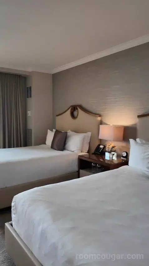 Marina View, Guest Room, 2 Queen, Balcony (#928) bed picture #11