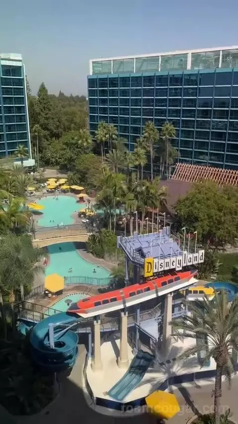 Dvc Deluxe Studio Preferred View view picture #2