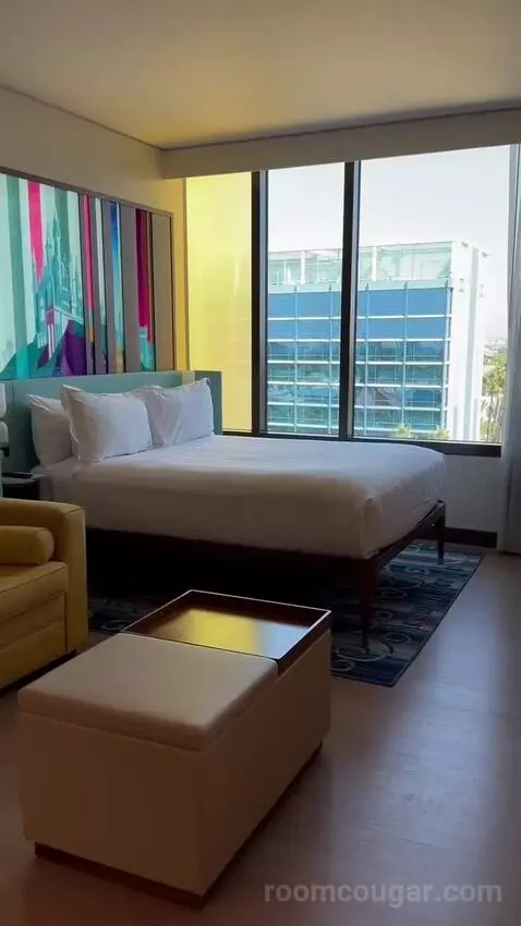 Dvc Deluxe Studio Preferred View bed picture #5