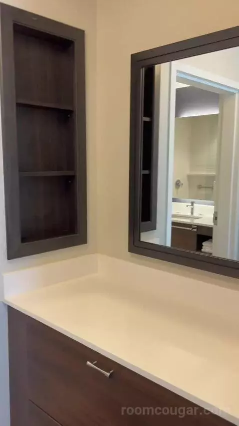 Studio with 1 King, Sofa Bed, Garden View (#618) bathroom picture #1