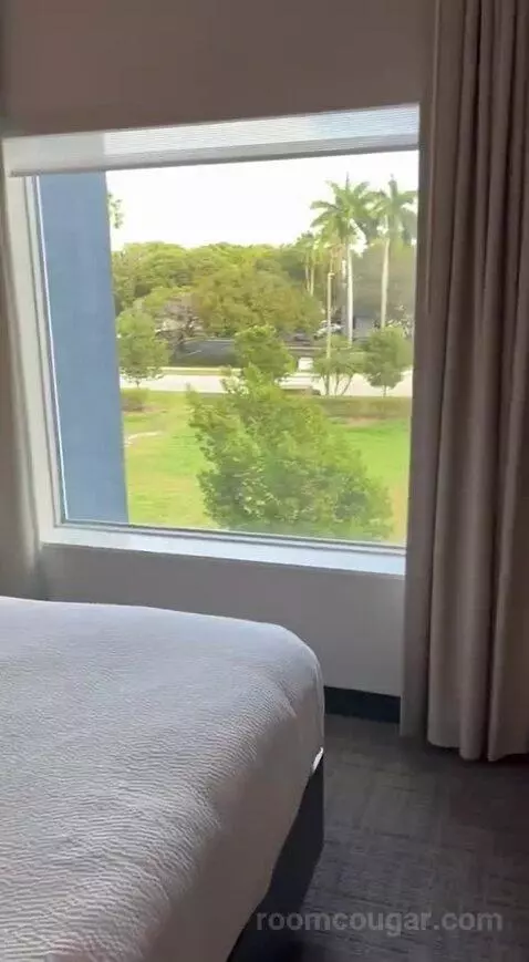 Queen Studio with Sofa Bed and Garden View - Hearing Accessible view picture #1