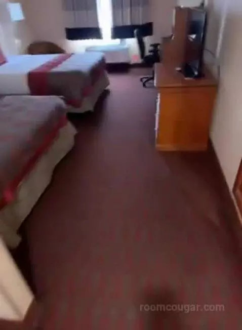 Queen Room with Two Queen Beds (#232) bed picture #6