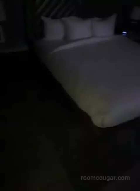 King Suite with River View (#715) bed picture #4